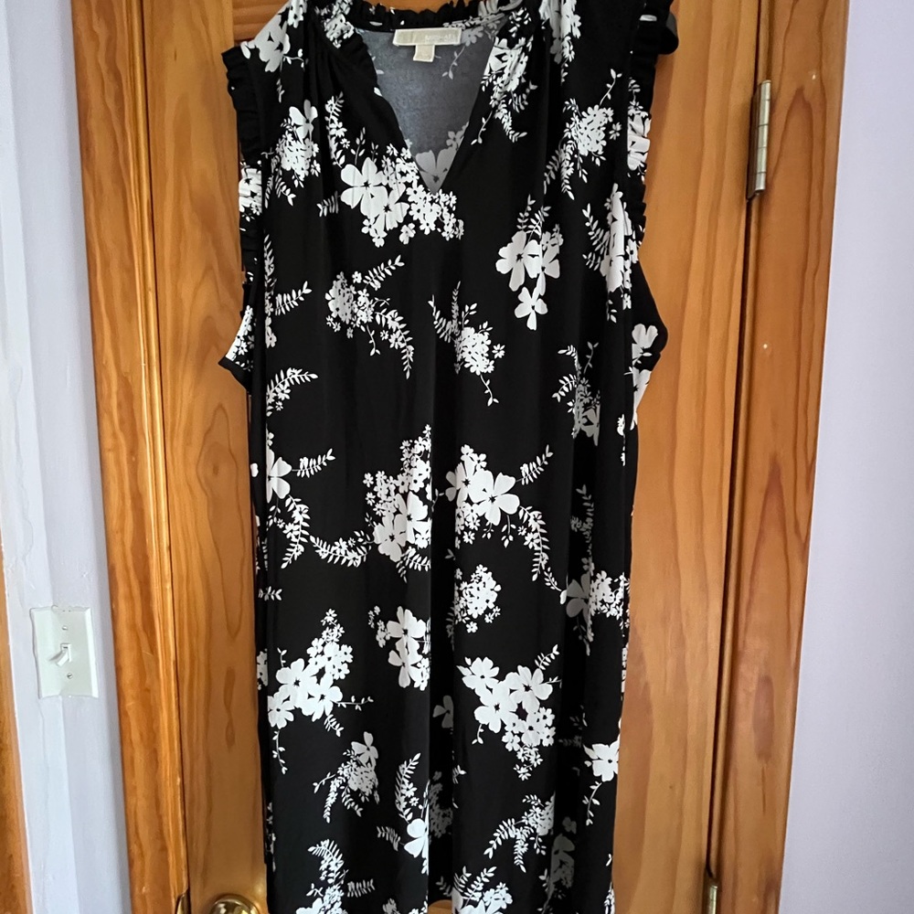 Michael Kors Floral Black and White Sleeveless Top